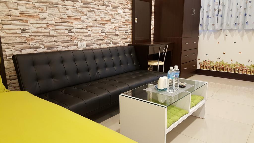 Pure Inn Lotung Kültér fotó